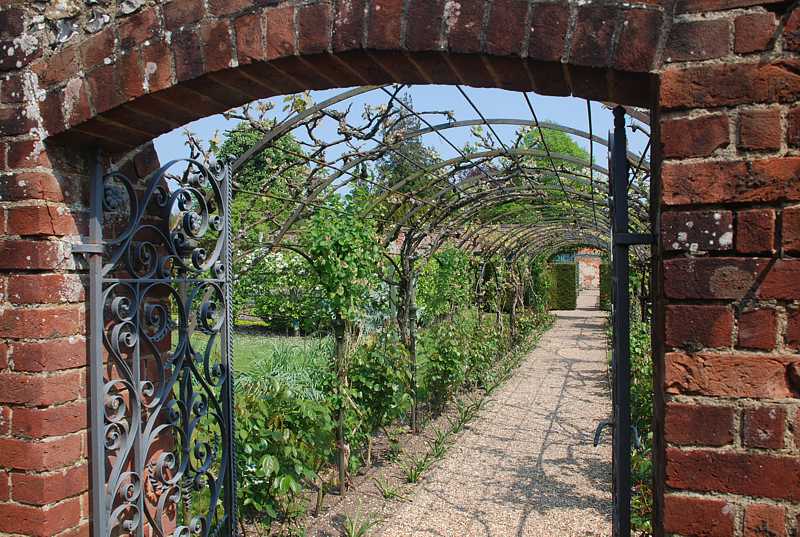  Walled gardens at Greys Court, Henley-on-Thames